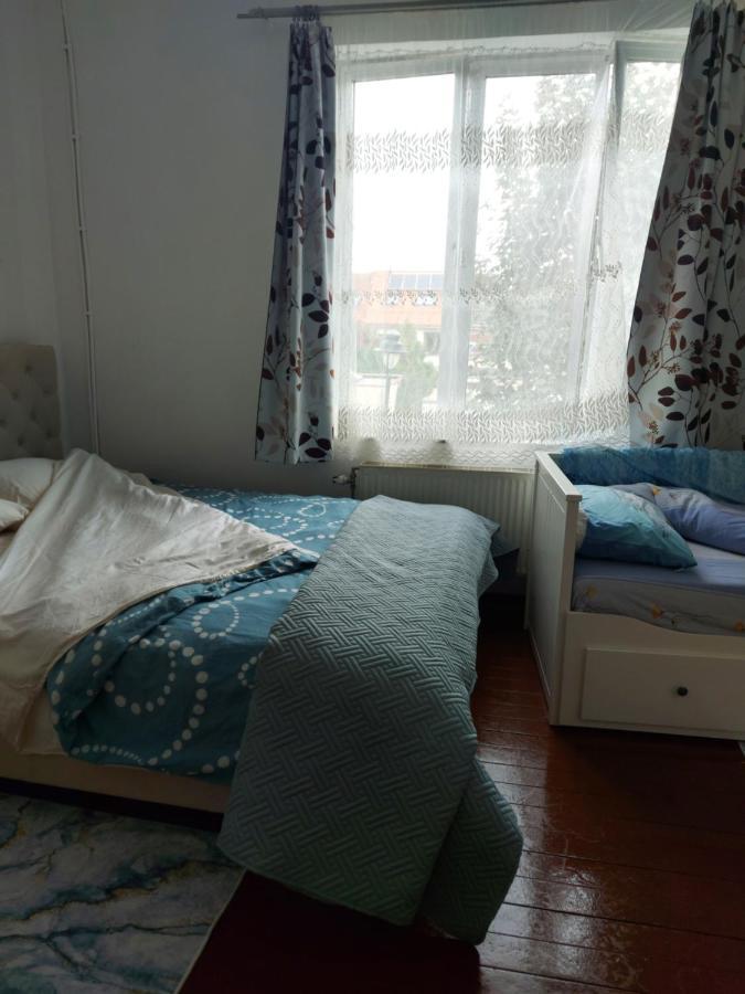 Belle Chambre Dans Un Quartier Calme Anderlecht Exterior foto