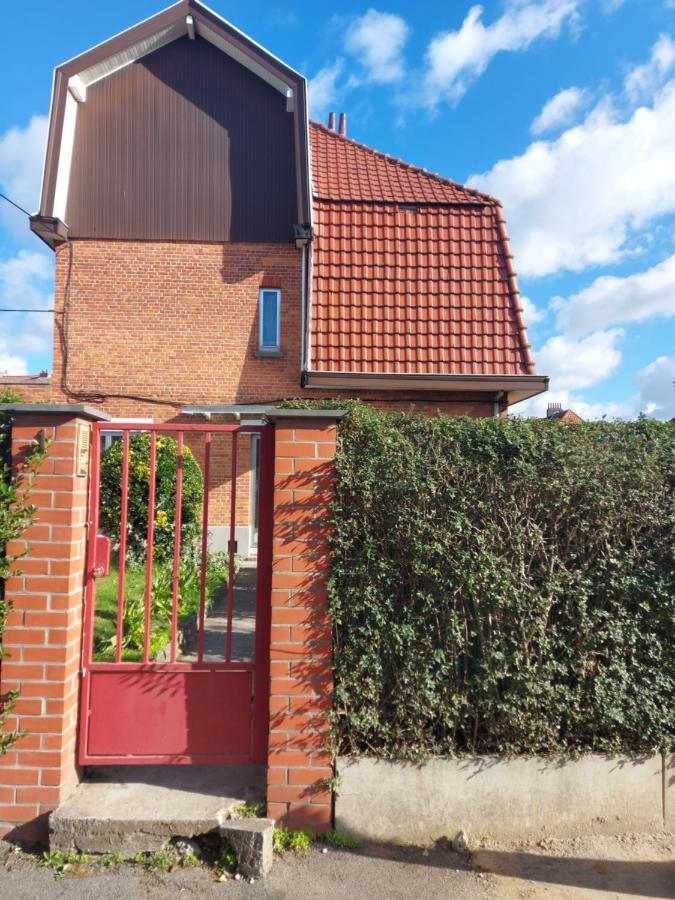Belle Chambre Dans Un Quartier Calme Brüssel Exterior foto